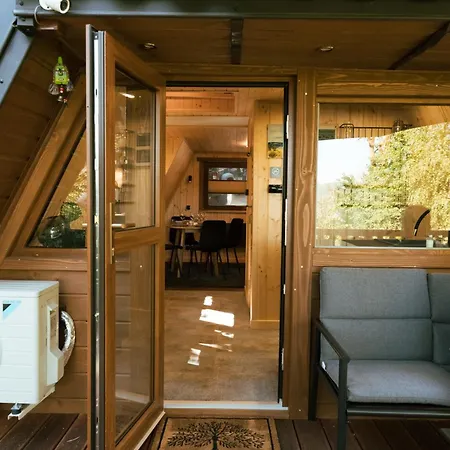 Chalet Zatoka Modrzewiowa *