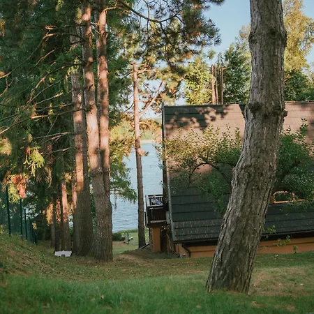 Zatoka Modrzewiowa Chalet *
