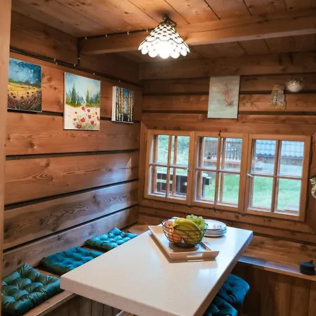 Zatoka Modrzewiowa Chalet